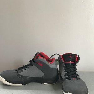 MICHAEL JORDAN TENNIS SHOES